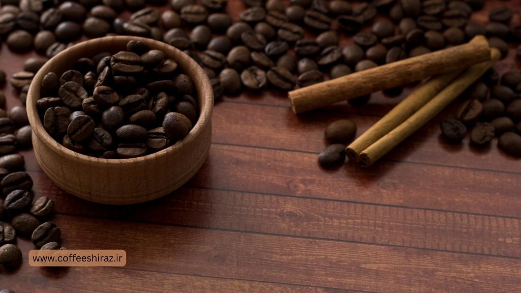 خطرات نوشیدن قهوه برای بدنسازی